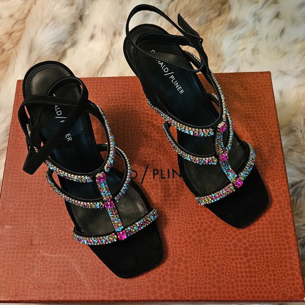 NIB Donald Pliner Leather Rhinestone Pumps, 7.5 - Picture 10 of 12